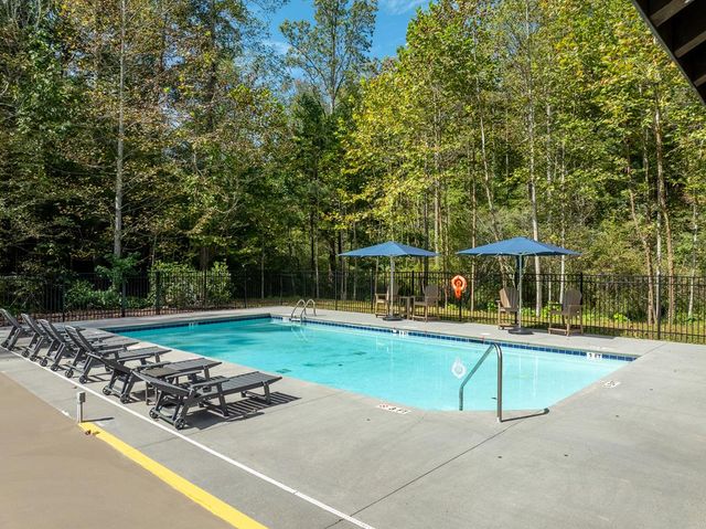 142 Red Oak Trail, Ellijay, GA 30540