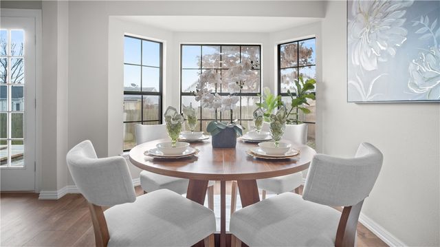 215 Winesap Lane, Bentonville, AR 72712