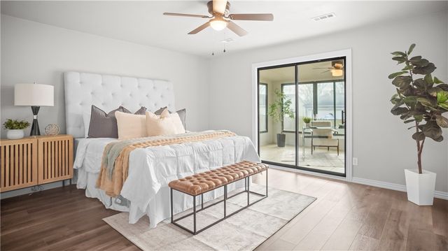 215 Winesap Lane, Bentonville, AR 72712