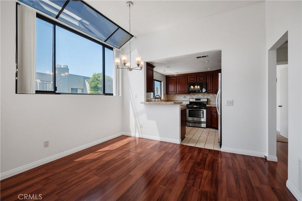 17652 Sergio Circle 202, Huntington Beach, CA 92647 — photo 5