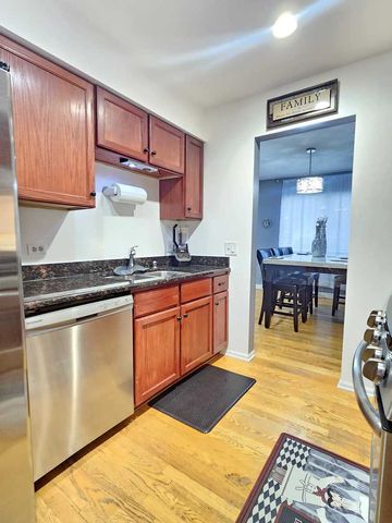 441 Commanche Trail, Wheeling, IL 60090
