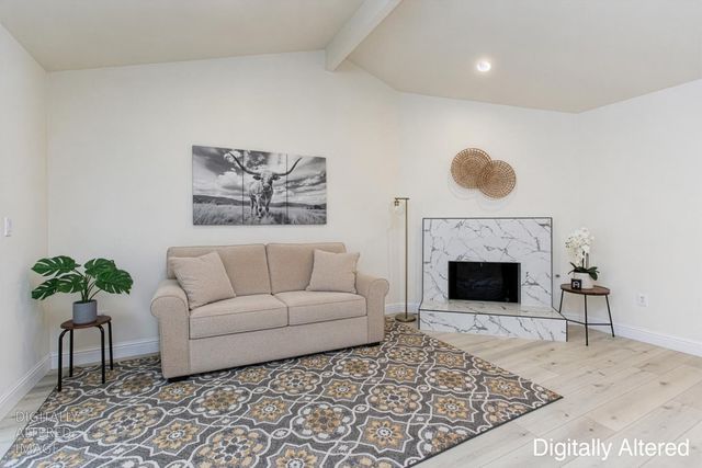 227 Mulberry Cir, Lodi, CA 95240