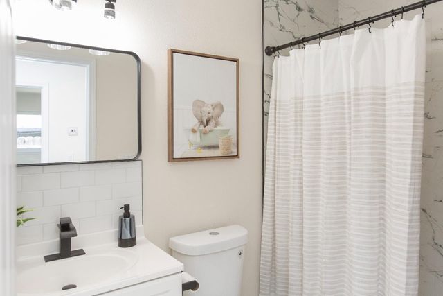 227 Mulberry Cir, Lodi, CA 95240