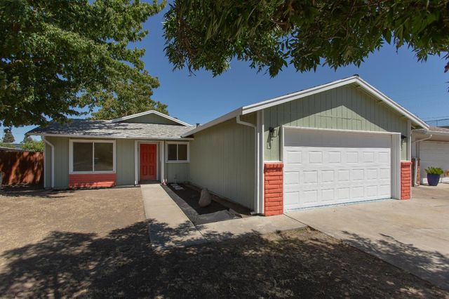 227 Mulberry Cir, Lodi, CA 95240