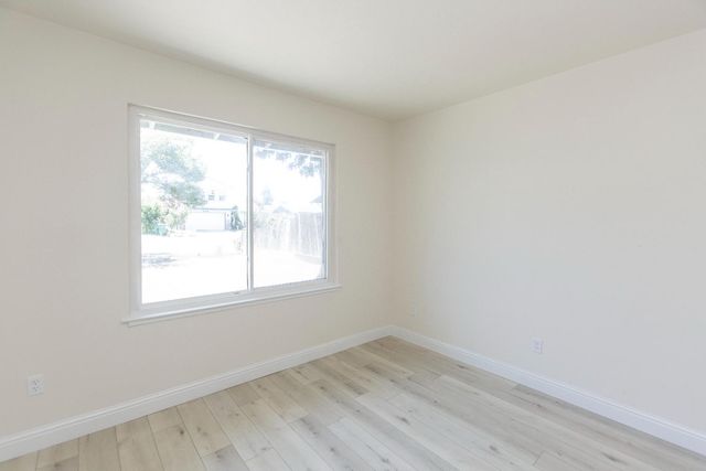 227 Mulberry Cir, Lodi, CA 95240
