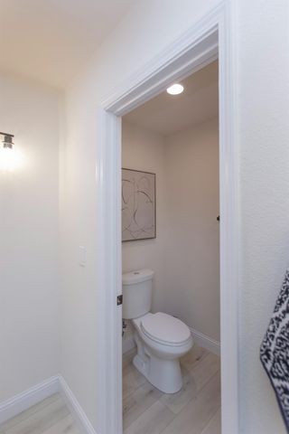 227 Mulberry Cir, Lodi, CA 95240