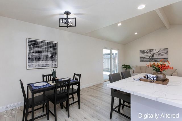227 Mulberry Cir, Lodi, CA 95240