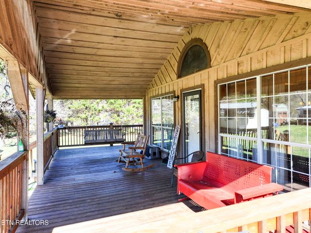 184 Alpha Rd, Newport, TN 37821