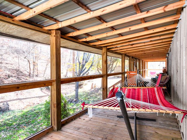 184 Alpha Rd, Newport, TN 37821