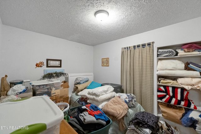 184 Alpha Rd, Newport, TN 37821