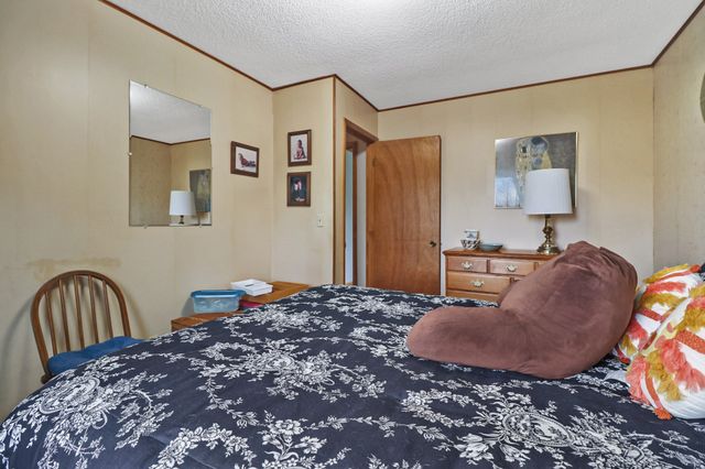 1209 Sequatchie Rd, Pikeville, TN 37367