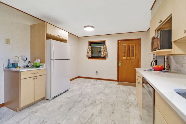 1209 Sequatchie Rd, Pikeville, TN 37367