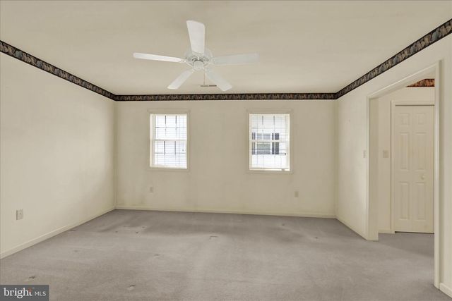 14 SPRINGHOUSE DR, Myerstown, PA 17067