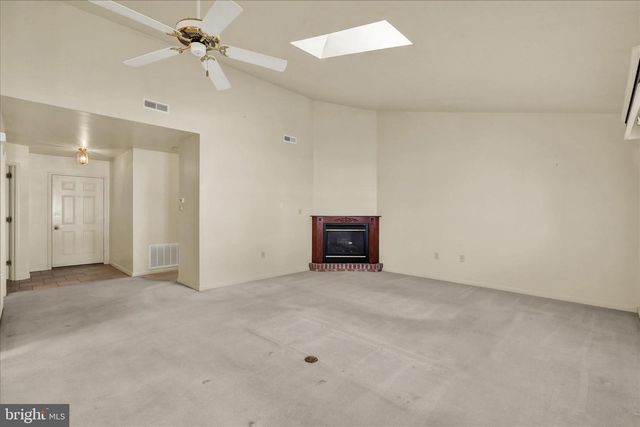 14 SPRINGHOUSE DR, Myerstown, PA 17067