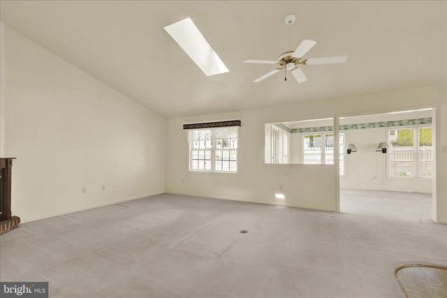 14 SPRINGHOUSE DR, Myerstown, PA 17067
