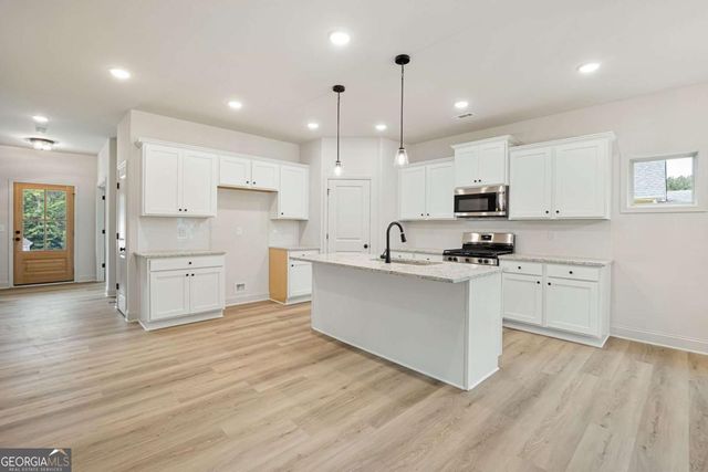 270 Gainesborough Drive, Dallas, GA 30157