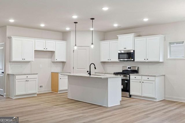 270 Gainesborough Drive, Dallas, GA 30157