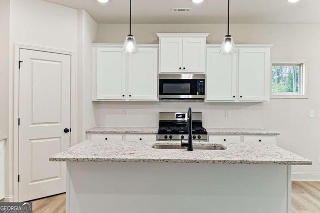 270 Gainesborough Drive, Dallas, GA 30157
