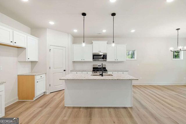 270 Gainesborough Drive, Dallas, GA 30157