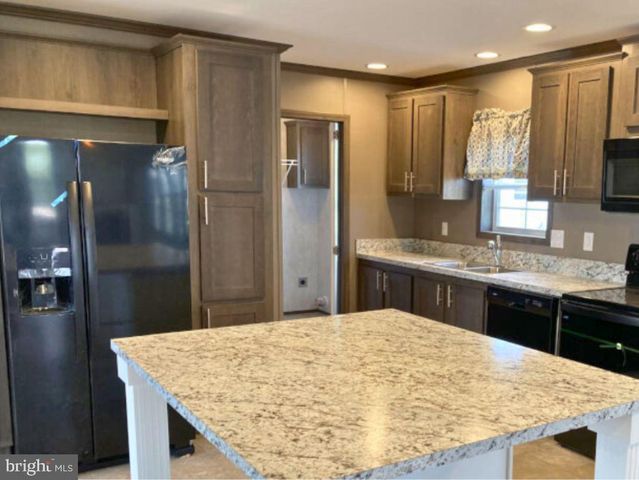 14 NORTHVIEW DR, Carlisle, PA 17013