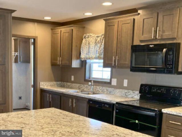 14 NORTHVIEW DR, Carlisle, PA 17013