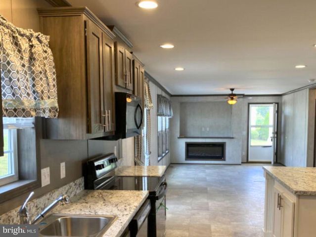 14 NORTHVIEW DR, Carlisle, PA 17013