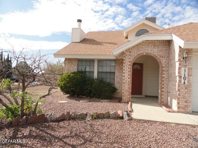 1101 Sun Shadow Drive, El Paso, TX 79912