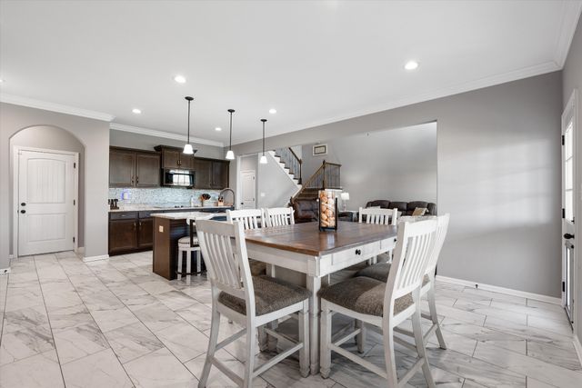 129 Chisum Ct, Clarksville, TN 37043