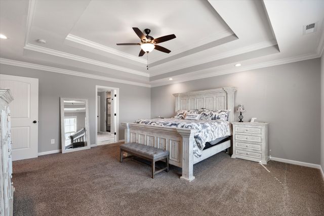 129 Chisum Ct, Clarksville, TN 37043