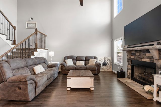 129 Chisum Ct, Clarksville, TN 37043