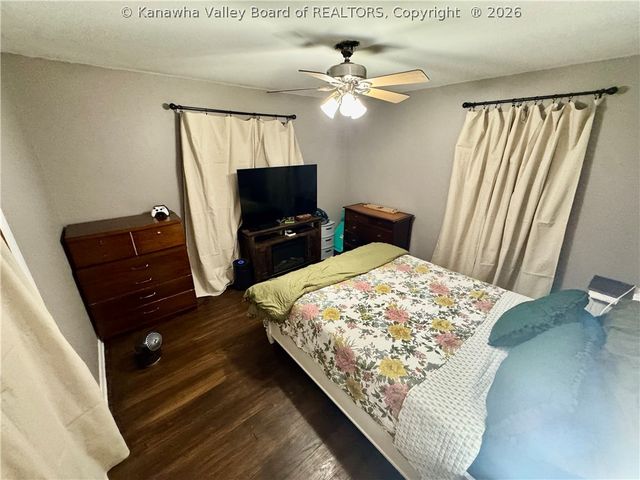 3028 Frame Road, Elkview, WV 25071