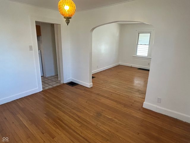 4981 W 11th Street, Indianapolis, IN 46224