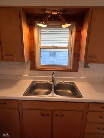 4981 W 11th Street, Indianapolis, IN 46224