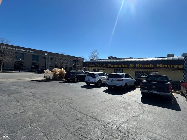 4981 W 11th Street, Indianapolis, IN 46224