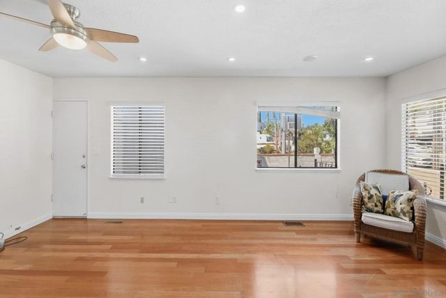 3229 Valley st, Carlsbad, CA 92008