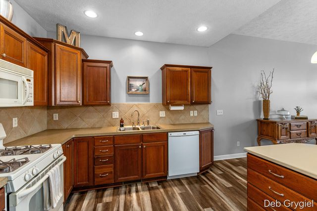 8308 Ridgestone Drive, Byron Center, MI 49315