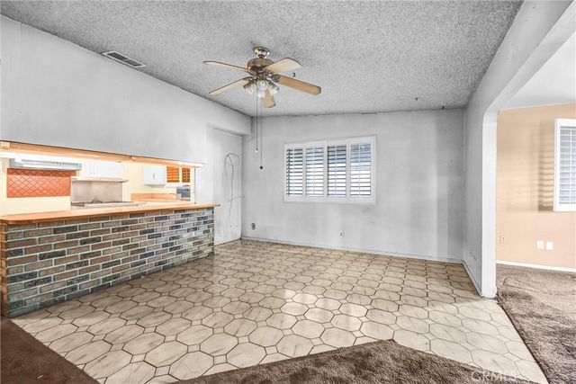 314 Palamos, La Puente, CA 91744