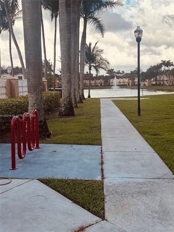 3180 SW 129th Ter 114, Miramar, FL 33027