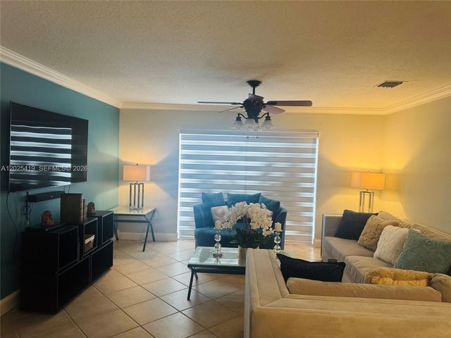 3180 SW 129th Ter 114, Miramar, FL 33027