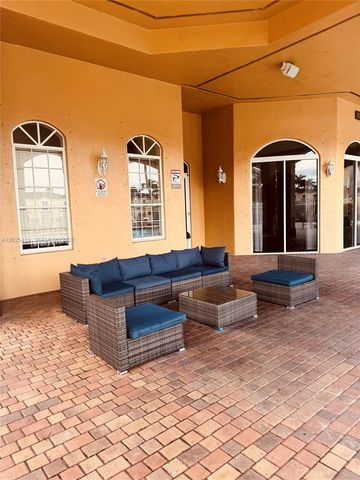 3180 SW 129th Ter 114, Miramar, FL 33027