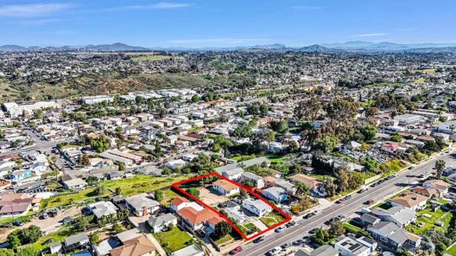 5314 Churchward, San Diego, CA 92114