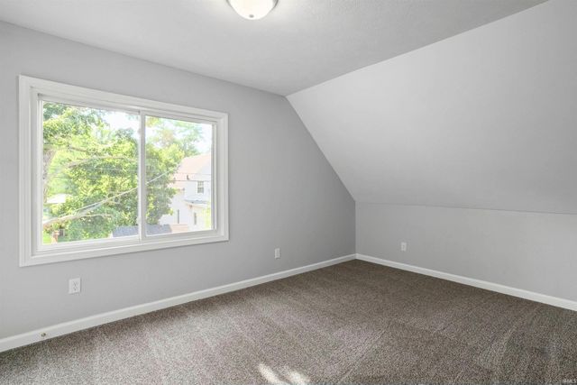1310 S 29Th Street, South Bend, IN 46615