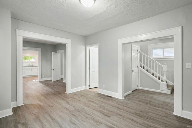 1310 S 29Th Street, South Bend, IN 46615