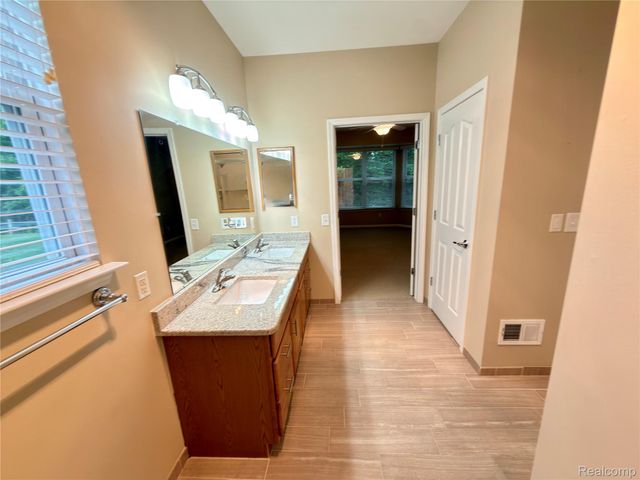 24600 Grand Traverse Avenue, Brownstown Charter Township, MI 48134