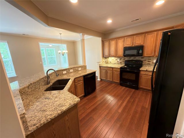 24600 Grand Traverse Avenue, Brownstown Charter Township, MI 48134