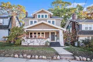 1030 Benjamin Avenue, Grand Rapids, MI 49506