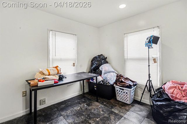 20118 Moenart Street, Detroit, MI 48234