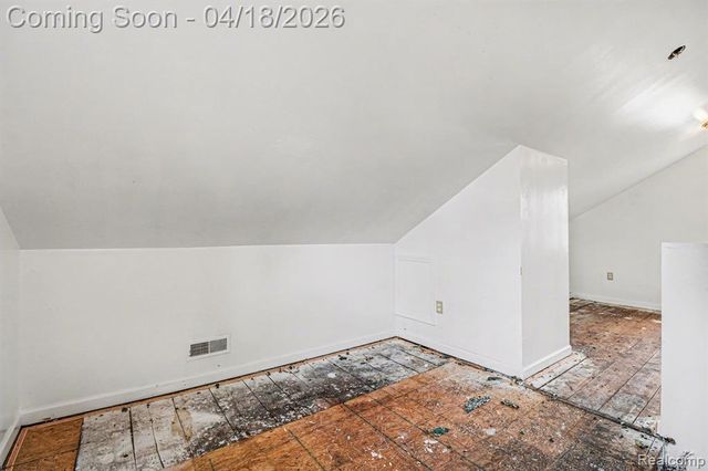 20118 Moenart Street, Detroit, MI 48234