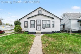20118 Moenart Street, Detroit, MI 48234