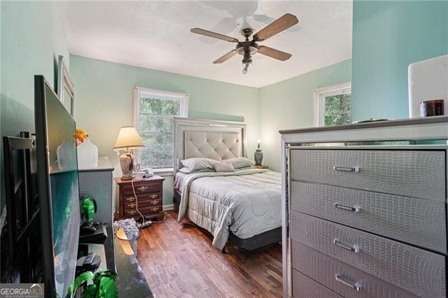 6300 Sweetbriar Drive SW, Mableton, GA 30126